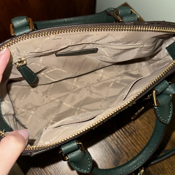 Michael Kors Bag - Picture 5 of 9